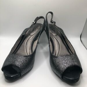 Life Stride Soft System black/silver comfort elegant heels. Size 7.5 M EUC